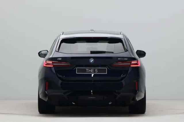 BMW i5 (2026) thumbnail 9