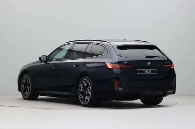 BMW i5 (2026) thumbnail 10