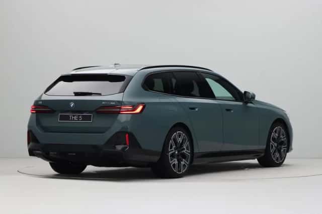 BMW i5 (2026) thumbnail 8