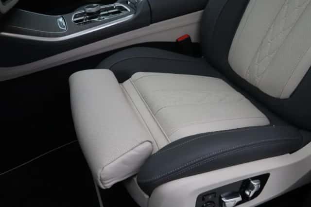 BMW X5 (2026) thumbnail 16