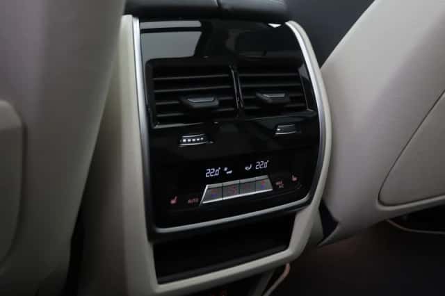 BMW X5 (2026) thumbnail 23