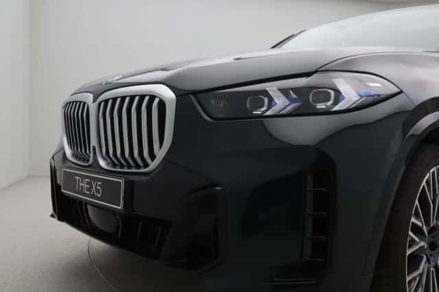 BMW X5 (2026) thumbnail 25