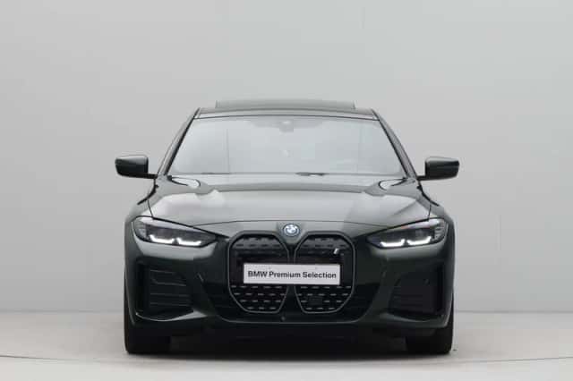 BMW i4 (2024) thumbnail 5