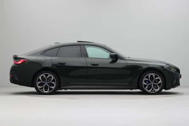 BMW i4 (2024) thumbnail 7