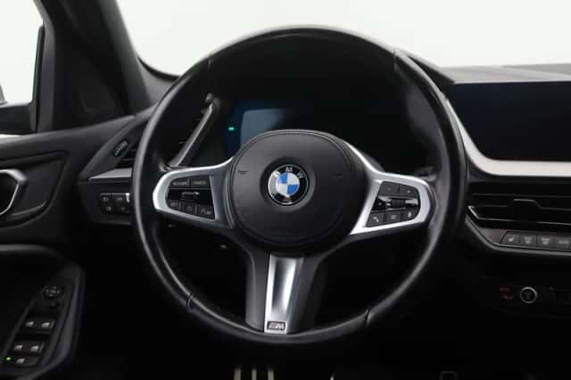 BMW 1-Serie (2023) thumbnail 2