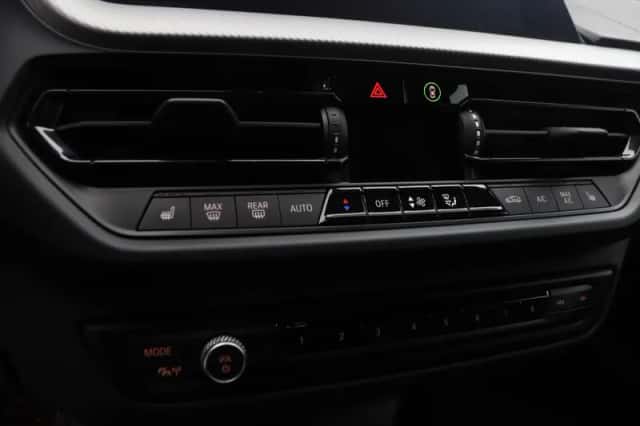 BMW 1-Serie (2023) thumbnail 17
