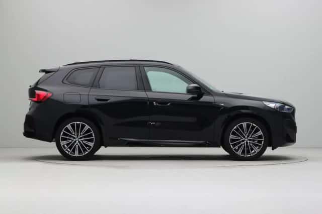 BMW X1 (2025) thumbnail 4