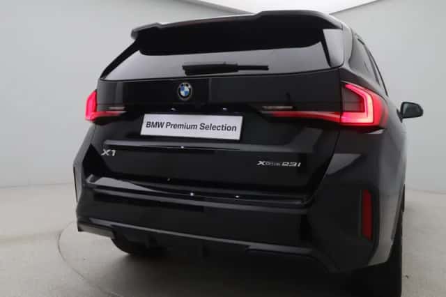 BMW X1 (2025) thumbnail 9