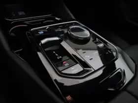 BMW i5 (2026) thumbnail 16
