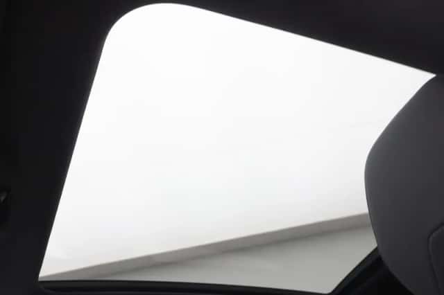 BMW i5 (2026) thumbnail 22