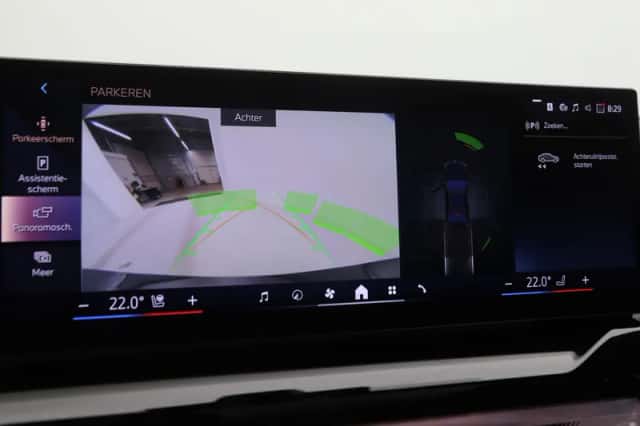 BMW i5 (2026) thumbnail 23