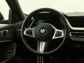 BMW 1-Serie (2021) thumbnail 2