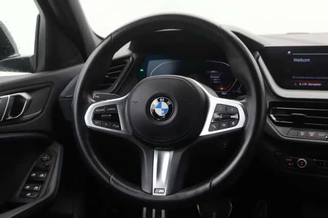 BMW 1-Serie (2023) thumbnail 2