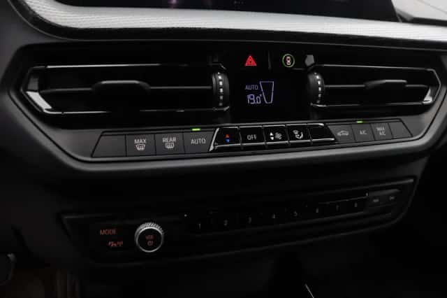 BMW 1-Serie (2023) thumbnail 17