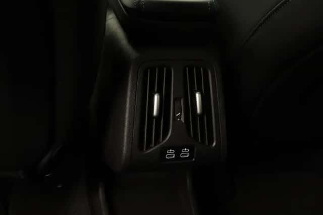BMW X1 (2025) thumbnail 18