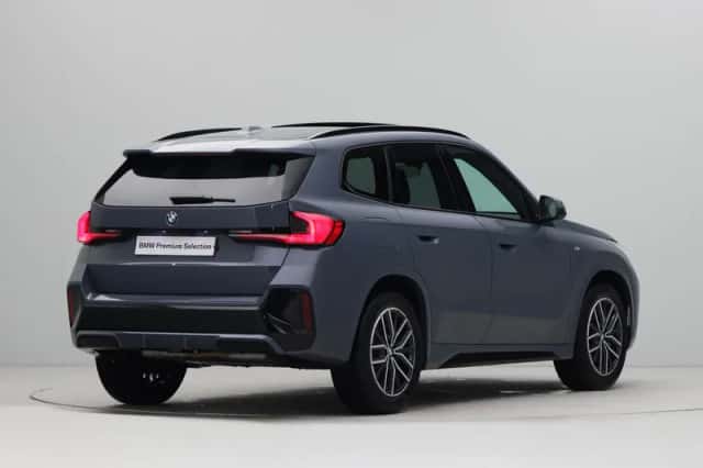 BMW X1 (2025) thumbnail 5