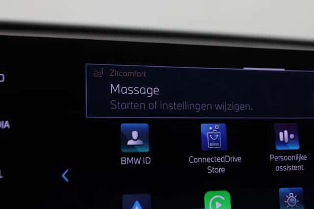BMW iX2 (2025) thumbnail 14