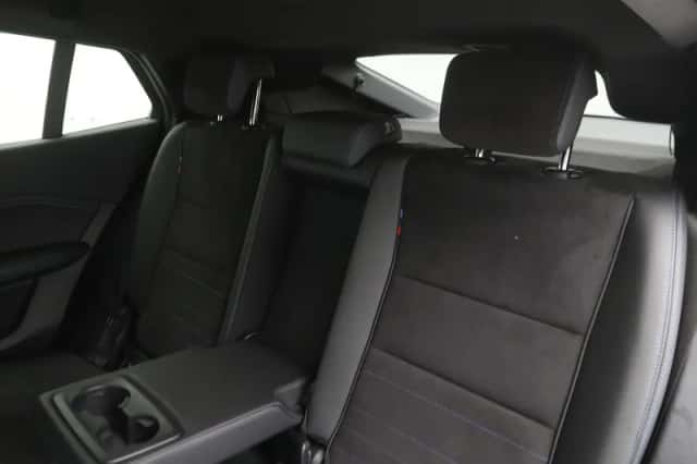 BMW iX2 (2025) thumbnail 16