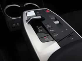 BMW iX2 (2025) thumbnail 16