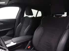 BMW iX2 (2025) thumbnail 4