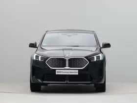 BMW iX2 (2025) thumbnail 4