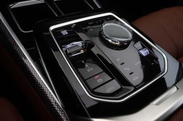 BMW 7-Serie (2025) thumbnail 18