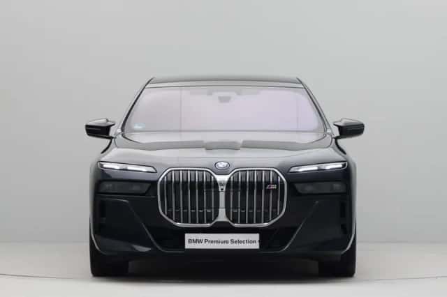 BMW 7-Serie (2025) thumbnail 5