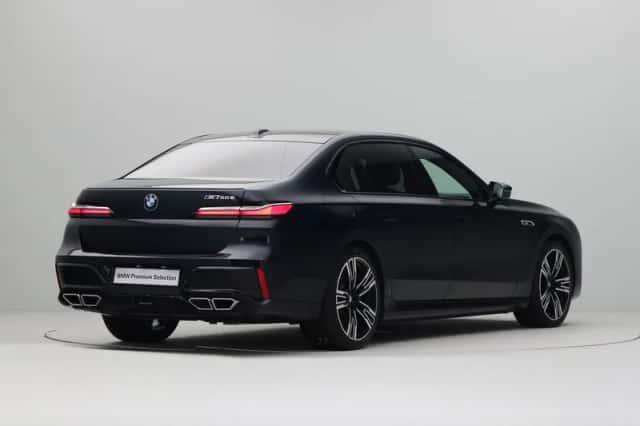BMW 7-Serie (2025) thumbnail 8