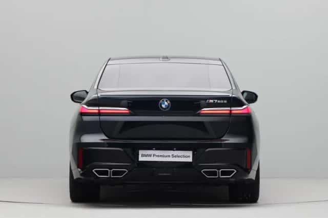 BMW 7-Serie (2025) thumbnail 9