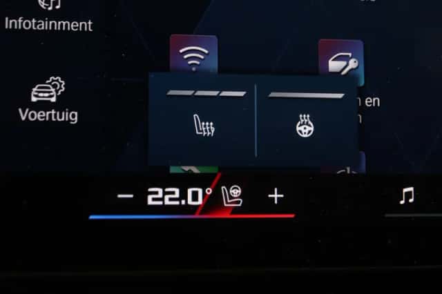 BMW M2 (2025) thumbnail 15