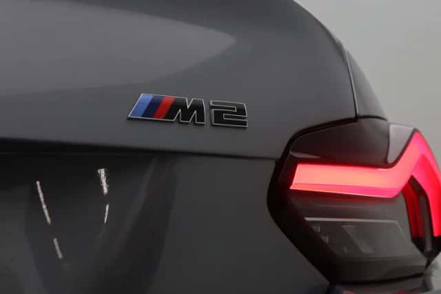 BMW M2 (2025) thumbnail 23