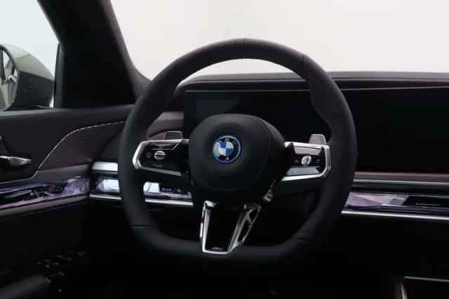 BMW 7-Serie (2026) thumbnail 2