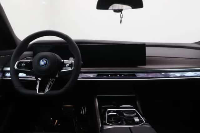 BMW 7-Serie (2026) thumbnail 13