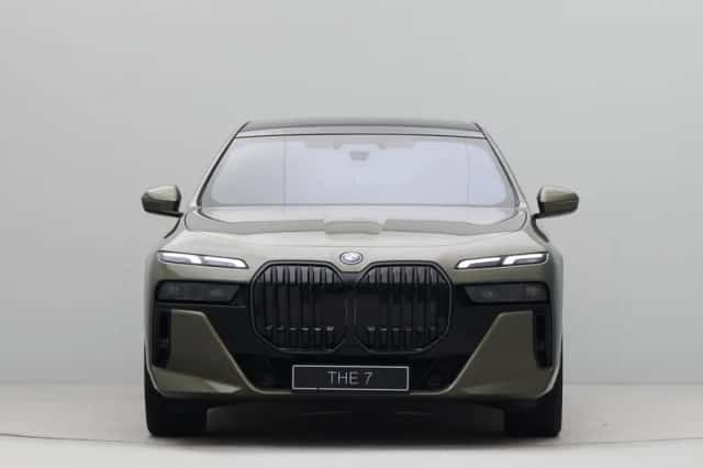 BMW 7-Serie (2026) thumbnail 6