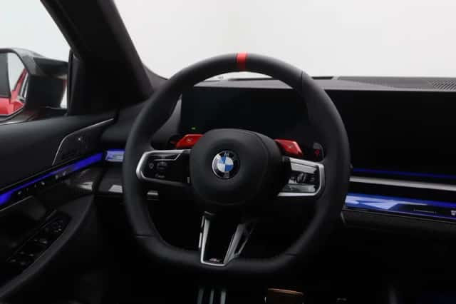 BMW M5 (2026) thumbnail 2