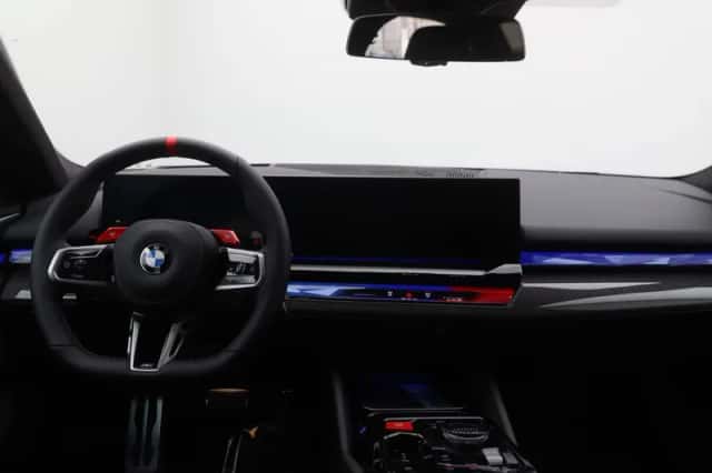 BMW M5 (2026) thumbnail 14