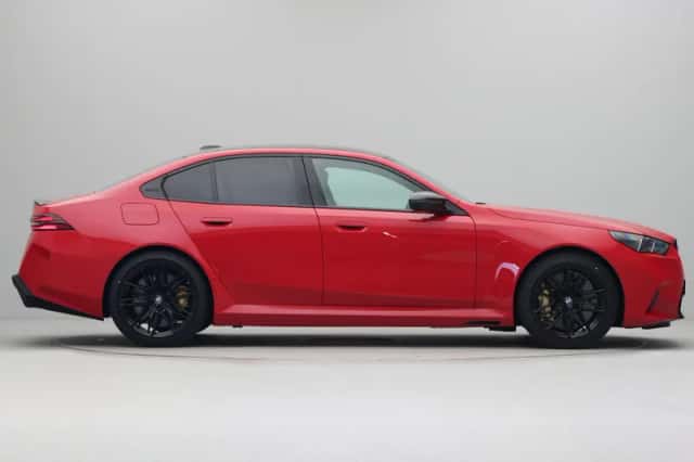 BMW M5 (2026) thumbnail 9
