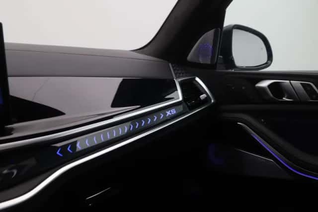 BMW X5 (2026) thumbnail 16
