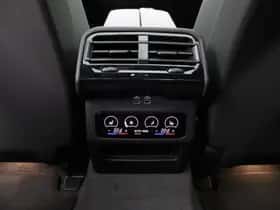 BMW i5 (2026) thumbnail 18