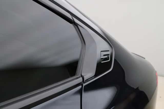 BMW i5 (2026) thumbnail 24