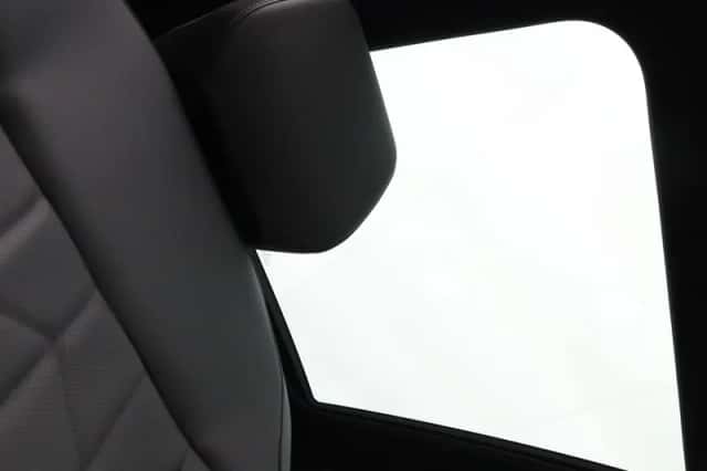 BMW i5 (2026) thumbnail 25