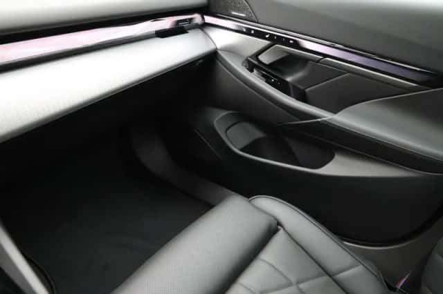 BMW i5 (2026) thumbnail 19