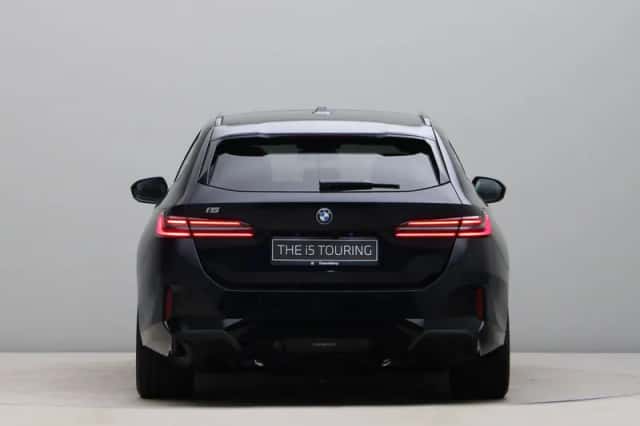 BMW i5 (2026) thumbnail 10