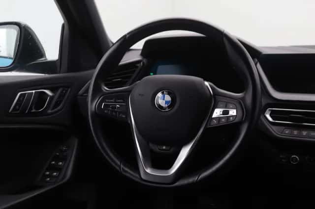 BMW 1-Serie (2022) thumbnail 2