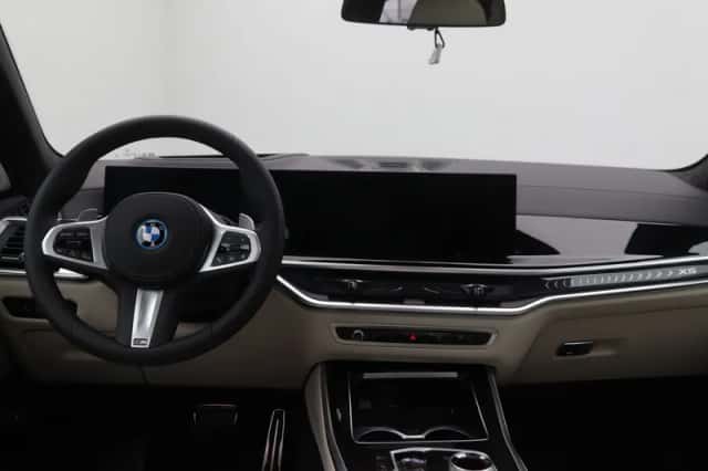 BMW X5 (2026) thumbnail 13