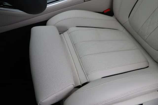 BMW X5 (2026) thumbnail 16