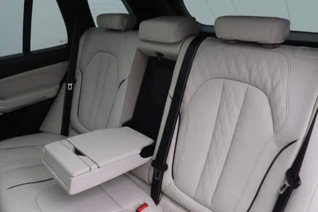 BMW X5 (2026) thumbnail 17