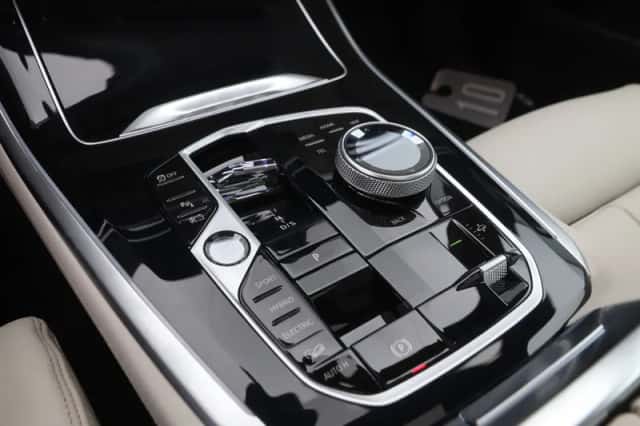 BMW X5 (2026) thumbnail 19