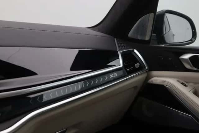 BMW X5 (2026) thumbnail 21