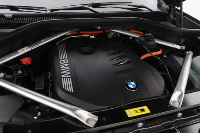 BMW X5 (2026) thumbnail 4